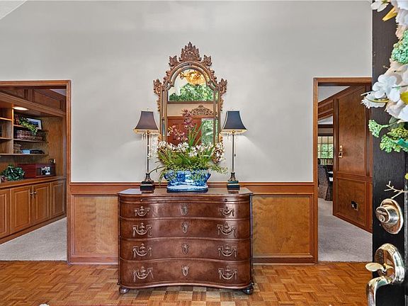 3rd image of 11740 Mountain Laurel Dr