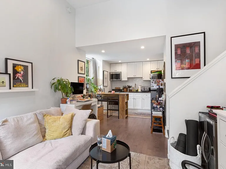2137 Spruce St #1 — Photo 6