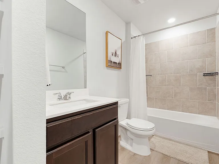 162 Ellenora Dr — Photo 13