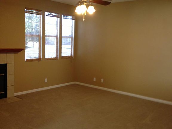 2nd image of 1735 Farnham Ave