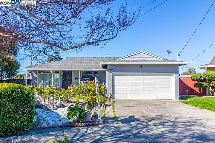 1st image of 3407 Del Mar Cir