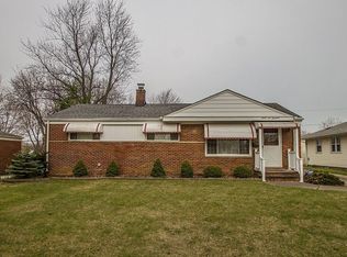 3600 Glenbar Dr, Fairview Park, OH