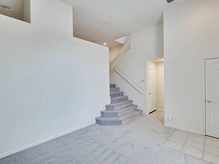 3013 Goodacre Ct — Photo 4