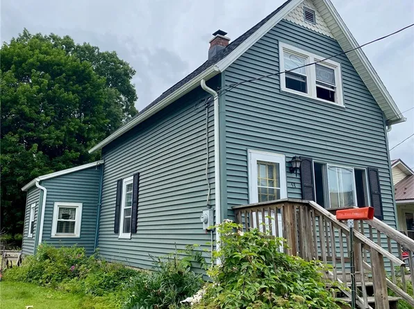 53 E Livingston Ave, Celoron, NY 14720
