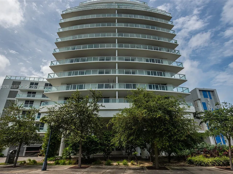 4250 Biscayne Blvd #1616