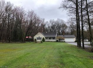 13412 Thompson Rd, Vermilion, OH 44089
