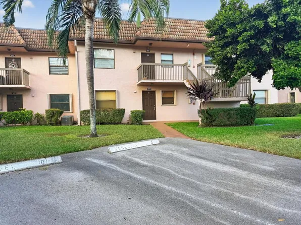 10409 NW 11th St #105, Pembroke Pines, FL 33026