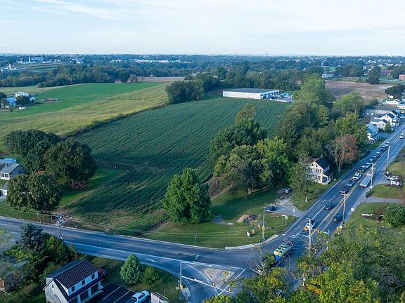 5th image of 2498 Old Philadelphia Pike