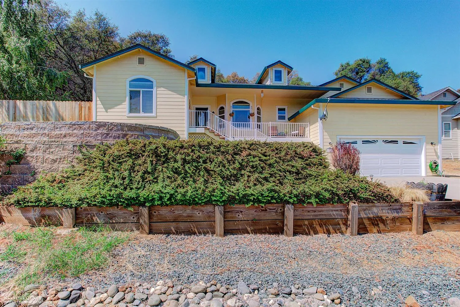 13526 Gold Country Dr photo 1