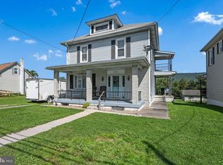 1506 W Main St, Valley View, PA 17983