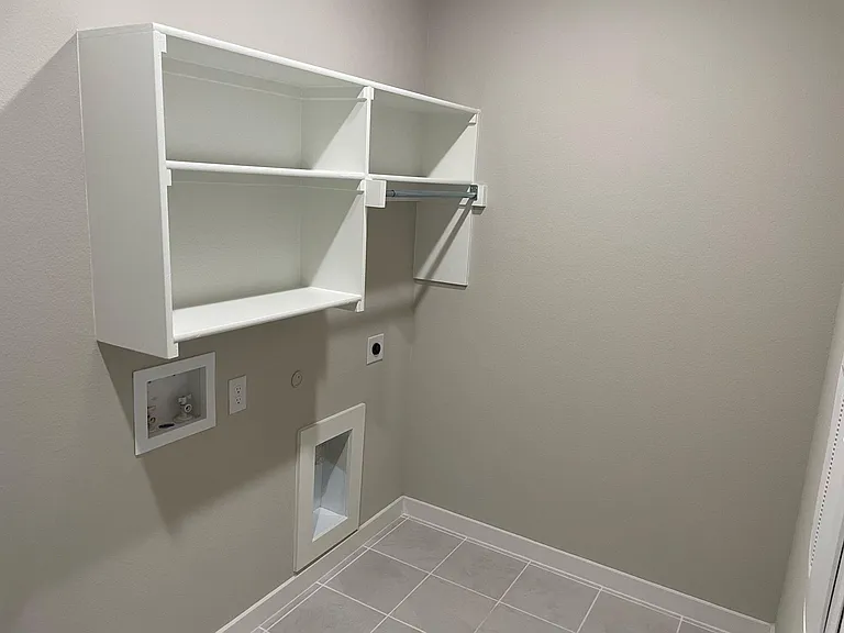 1404 Mahogany Dr — Photo 19