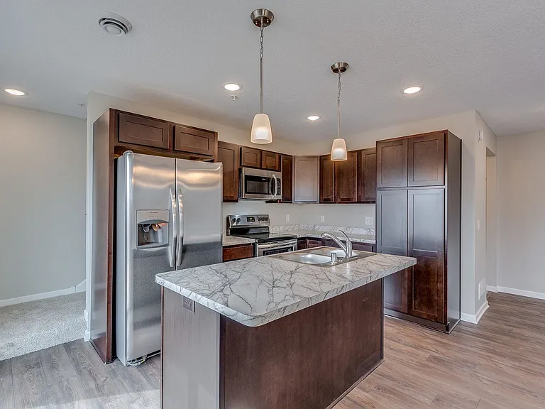 599 William St NW — Photo 1