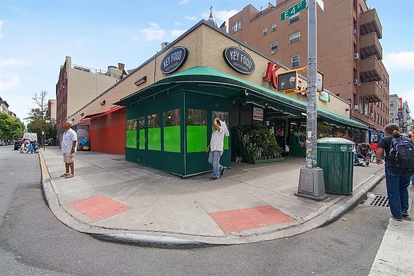 Rented by LG Fairmont Group | media 10