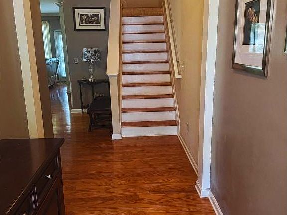 3rd image of 3068 Momerath Ct