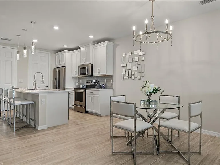 14680 Edgewater Cir — Photo 7