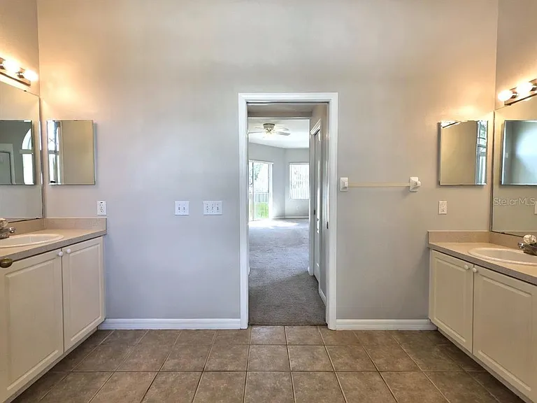 10805 Australian Pine Dr — Photo 11