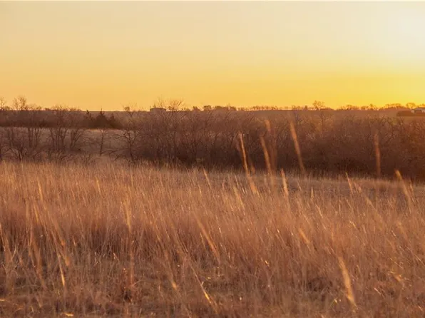 0 Herley St, Atchison, KS 66002