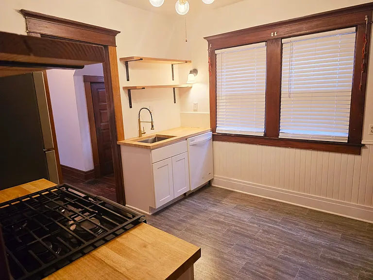 1829 Hertel Ave #1 — Photo 7