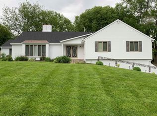 1717 S 84th St, Omaha, NE 68124