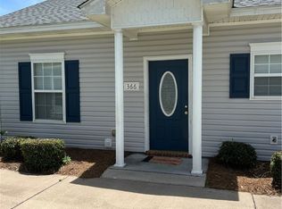 366 Moss Creek Ln, Brunswick, GA 31520