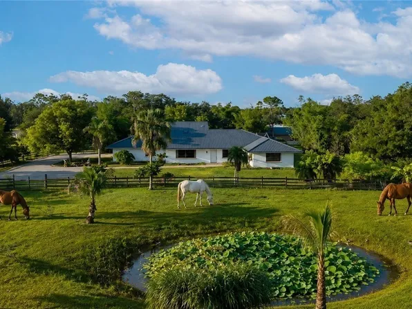 9200 Nalle Grade Rd, North Fort Myers, FL 33917