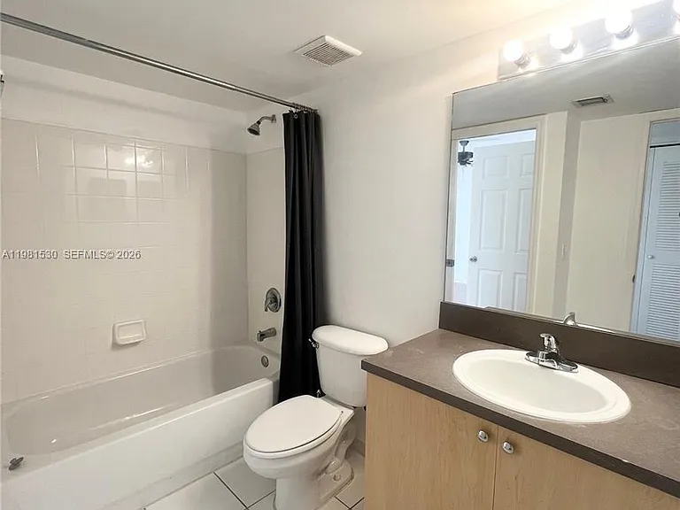 2991 NE 185th St — Photo 9