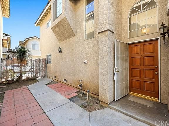4th image of 557 Tonopah Ave