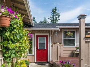 27346 Serene Dr NE, Kingston, WA 98346