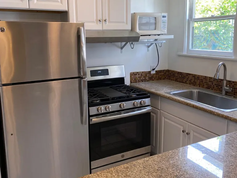 312 W Richmond Ave — Photo 13