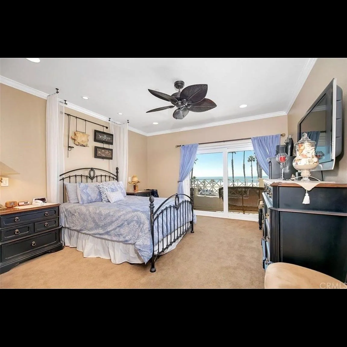 900 Pacific Coast Hwy — Photo 4
