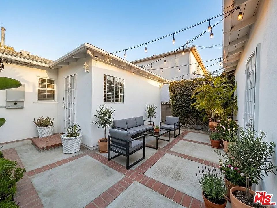 2926 Glenn Ave #GUESTHOUSE