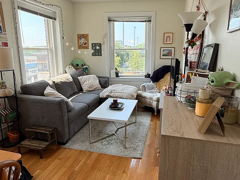 551 Somerville Ave #4 — Photo 1