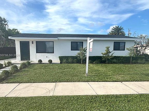 3rd image of 10821 SW 63rd St