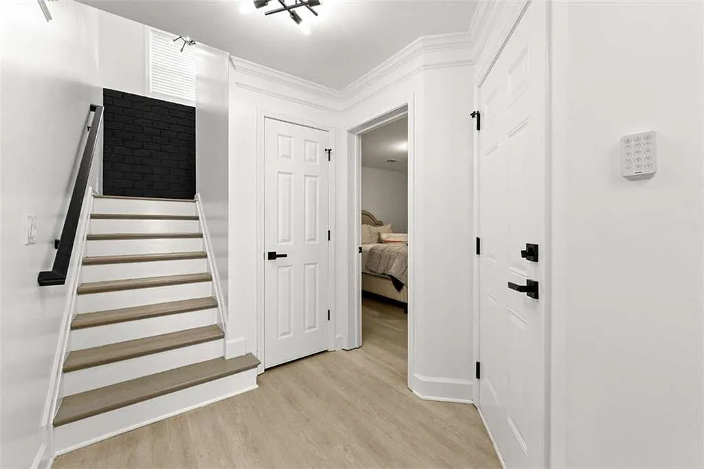 3 bed, 3.5 bath, $2,800 — Photo 4