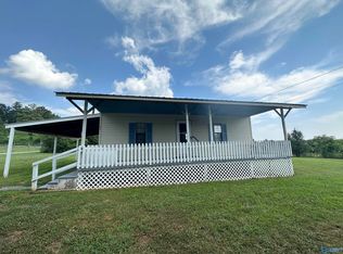 21 Scoles Rd, Guntersville, AL 35976
