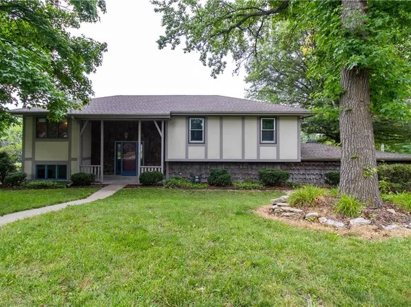4502 Alpha Ln, Saint Joseph, MO 64506