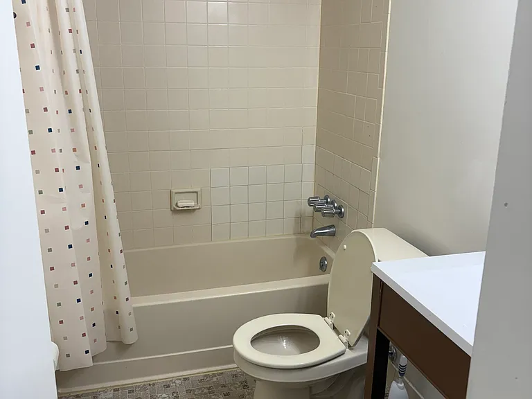 4 Big Sky Dr #3 — Photo 2