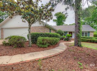 145 Rolling Hill Dr, Daphne, AL 36526