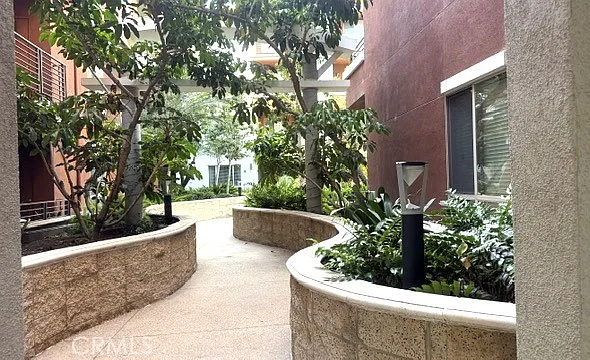 100 S Alameda #206 — Photo 17