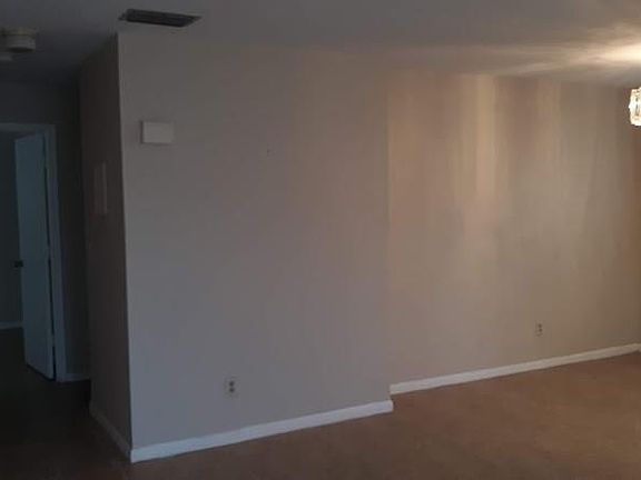 4th image of 233 SE Van Loon Ter APT D