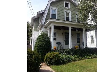 20 Beechwood Rd, Brookhaven, PA 19015