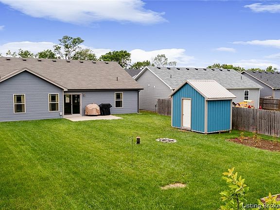 4th image of 9010 Woodford Drive