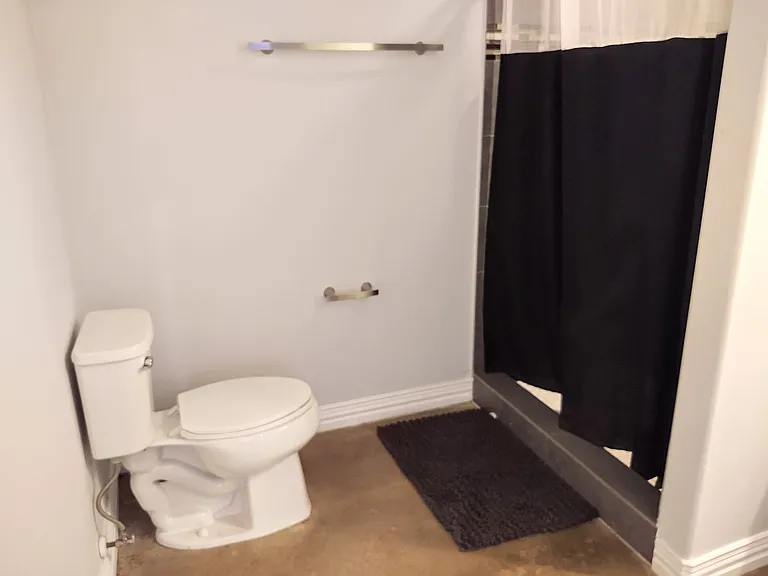 Hickory Park Apartments — Photo 6