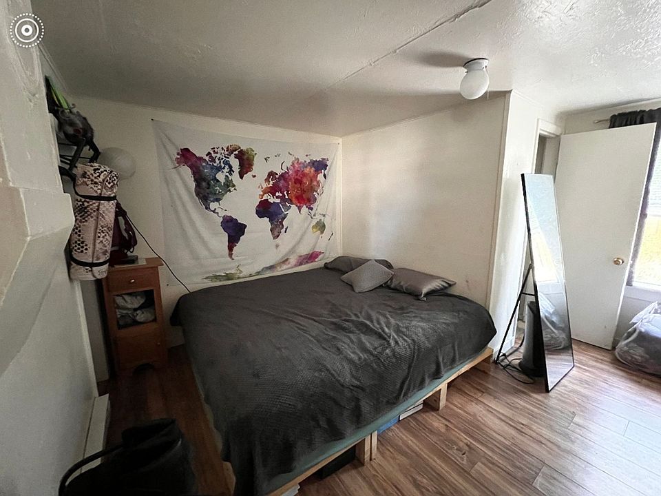 2nd image of 5 E Cottage Ave #3
