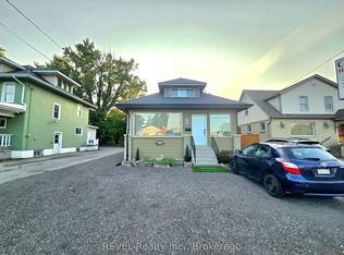 4151 Portage Rd N, Niagara Falls, ON L2E 6A2