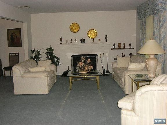 2nd image of 99 Brookview Dr