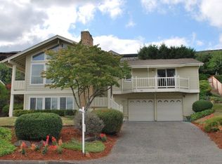 265 174th Pl NE, Bellevue, WA