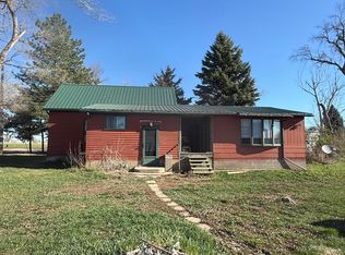 102 Shannon St, Tripp, SD 57376