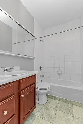 Rented by REAL New York | media 12