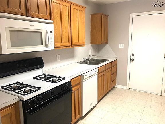 5th image of 4105 Latricia Ln
